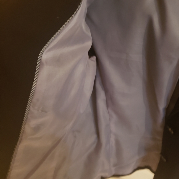 Black blazer - Picture 3 of 4